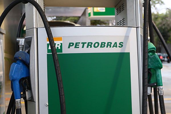 Panará registra a segunda maior queda do país no preço da gasolina no começo de 2023